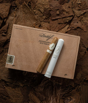 Davidoff Aniversario No. 3 (Tubos) - nextCIGAR